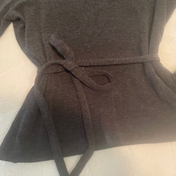 Express Heather Gray Cowl Neck Sweater with Belt – LARGE - Picture 2 of 6